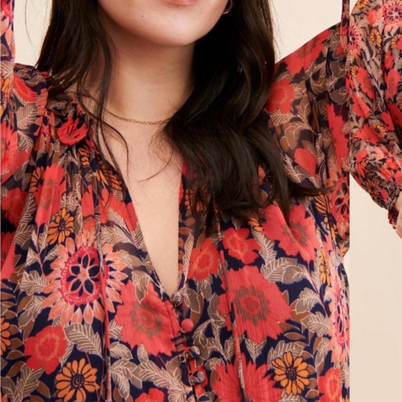 This item is the Anthropologie The Marais Printed Chiffon Maxi Dress size small - Picture 3 of 9